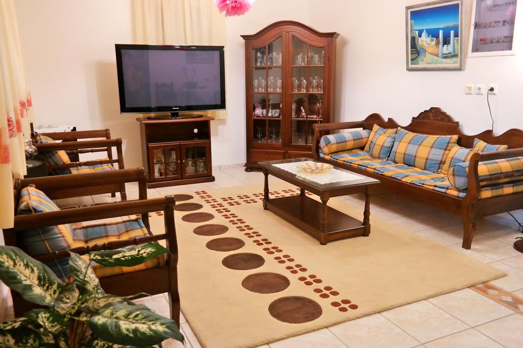 Mina'S Studios In Naxos Island Άγιος Προκόπιος Εξωτερικό φωτογραφία