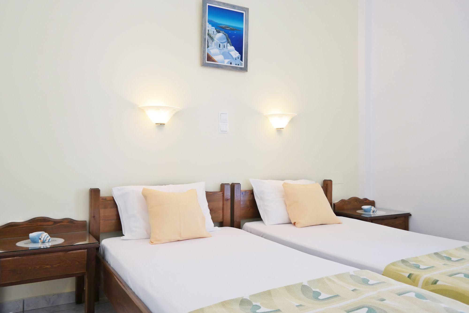 Mina'S Studios In Naxos Island Άγιος Προκόπιος Εξωτερικό φωτογραφία