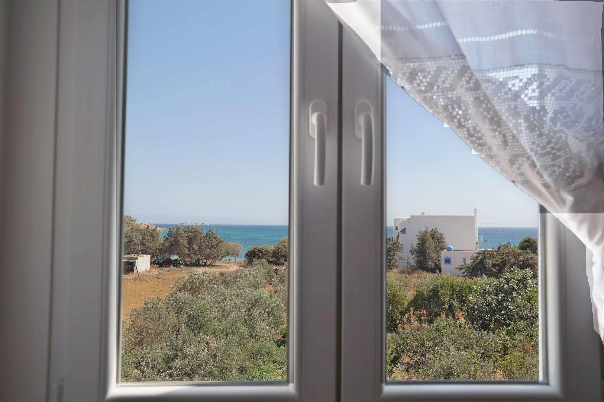 Mina'S Studios In Naxos Island Άγιος Προκόπιος Εξωτερικό φωτογραφία